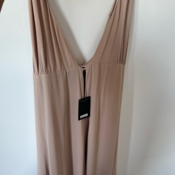 Reformation Callalilly Champagne gown NEVER WORN! Made from 100% recycled paper - Picture 6 of 11